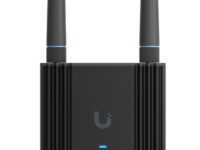 Ubiquiti UniFi Mobile Router Ultra 4G LTE CAT4 Wi-Fi N300 UMR-Ultra
