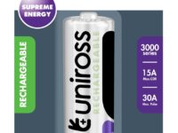 Uniross Rechargeable 18650BT Lithium Battery 3000mAh U1BT1830SP
